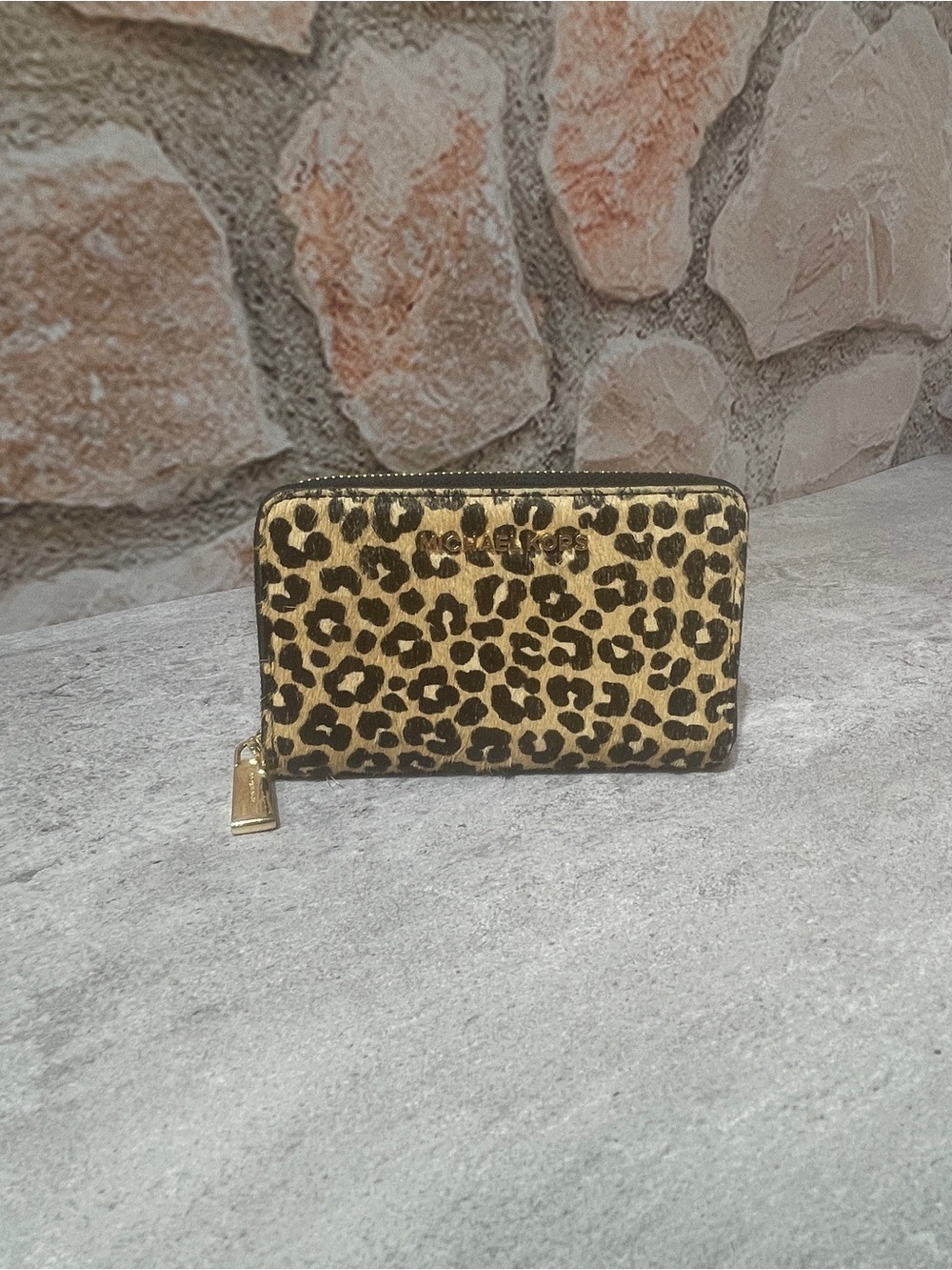 Michael Kors Slater Sling Pack Leopard Print Bag & Wallet Set Calf Hair - Picture 8 of 13